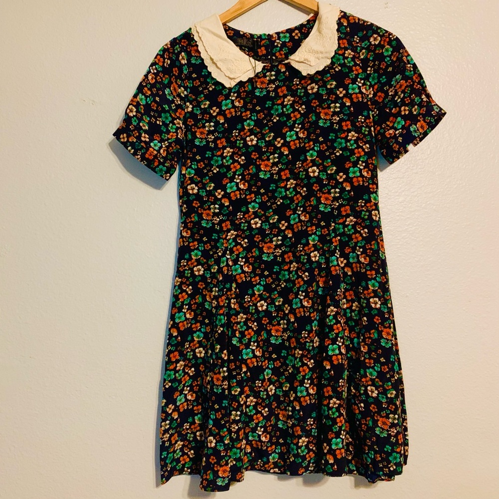 MIN Women’s Floral Print Embroidered Collar Mini Dress. Size M. SKU 258
